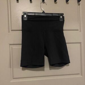 Lululemon 4 inch Biker Shorts -Size 6